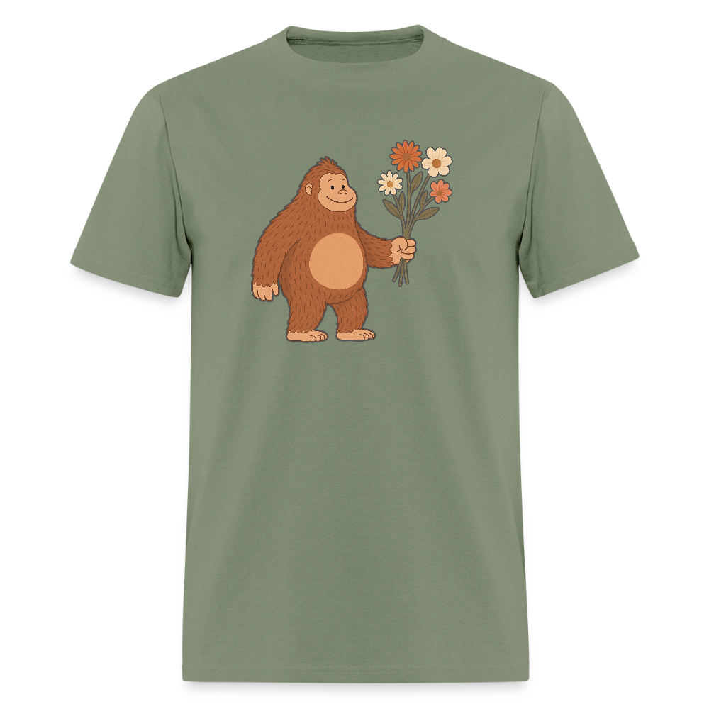 Bigfoot’s Bouquet Men's T-Shirt - military green