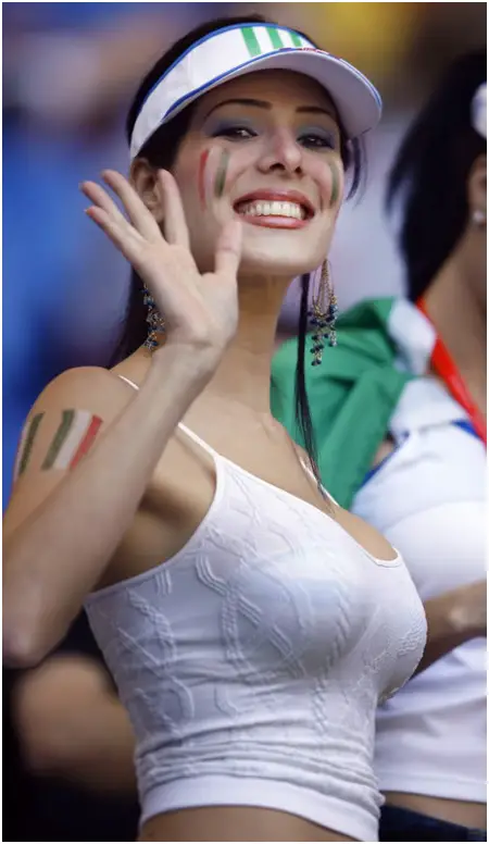 Hot World Cup fans that will make you cheer - Slapped Ham