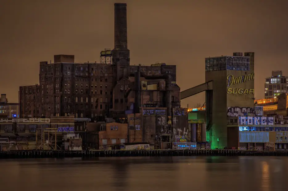 The Domino Sugar Refinery is truly an eerie abandoned place.