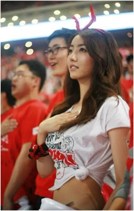 Hot World Cup fans from South Korea.