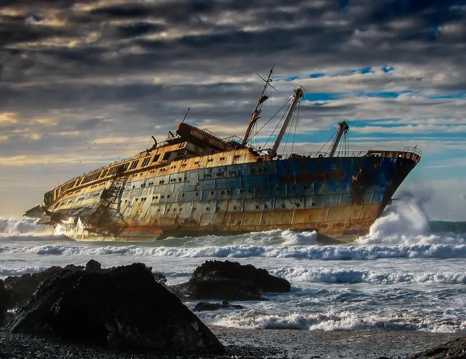 The SS America is truly an eerie abandoned place.