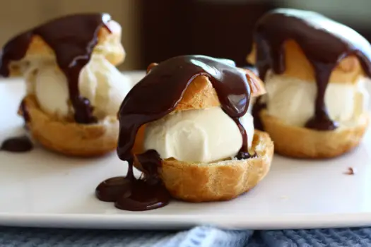 French Profiterole is one of the most delicious desserts from around the world.