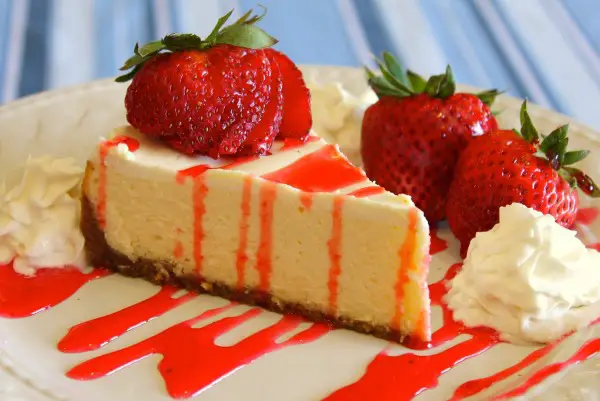 New York Cheese Cake is one of the most delicious desserts from around the world.