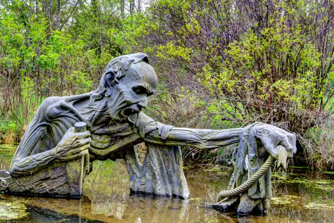 The Ferryman's End - 10 Creepiest Statues Ever Created