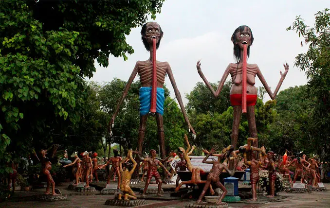 Wang Saen Suk Hell Garden - 10 Creepiest Statues Ever Created