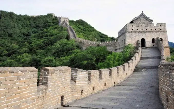 The Great Wall of China has many ghost sightings and is most haunted places in China