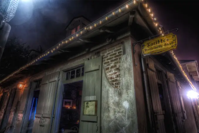These are America's most haunted bars