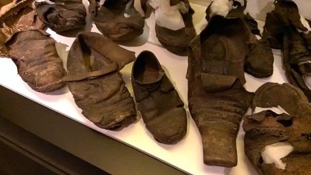 Old shoes hidden as a protective ritual.